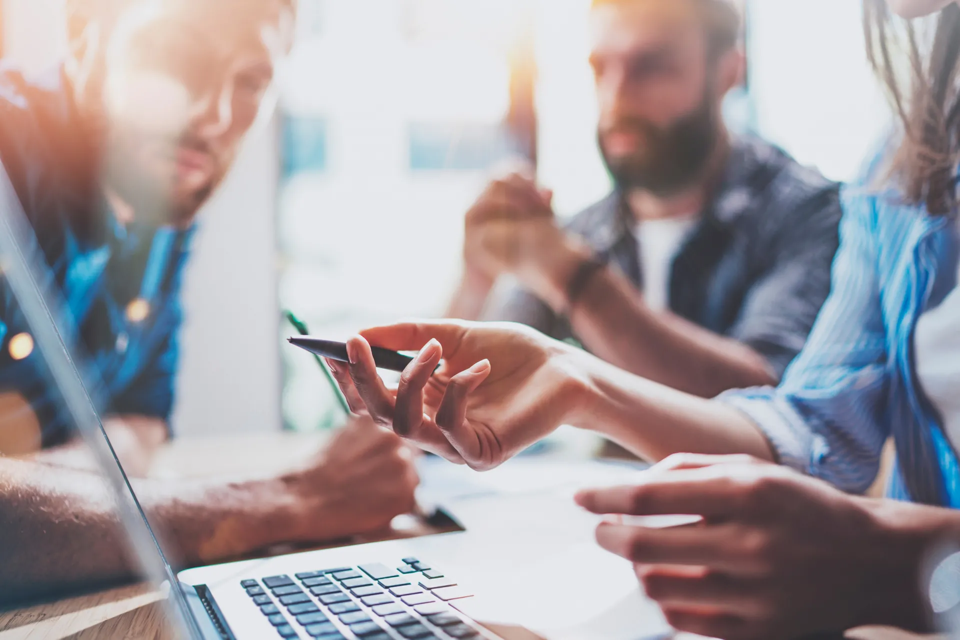 Projektmanagement und agiles Arbeiten in der Finanzindustrie Projektmanagement und agiles Arbeiten in der Finanzindustrie