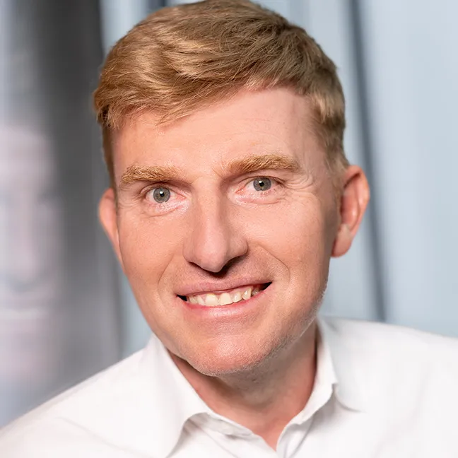 Dr. Peter Klenk