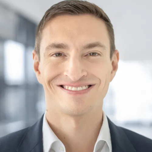 Dr. Dominik Englisch