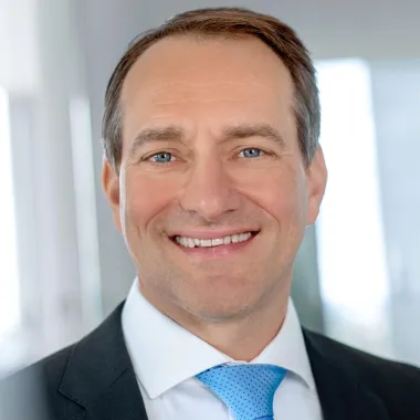 Dr. Wolf Behrmann Dr. Wolf Behrmann