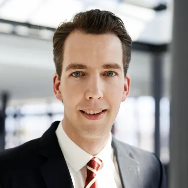 Dr. André Hasken Dr. André Hasken